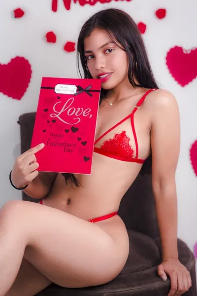 Live sex webcam photo for MollyKember #3464189