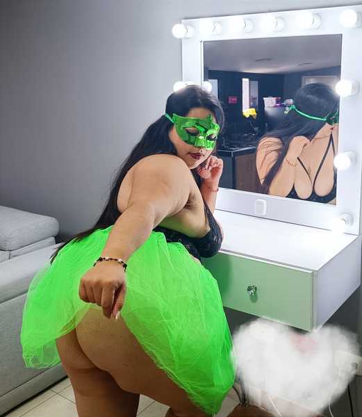 Live sex webcam photo for Keendraa18 #3346689