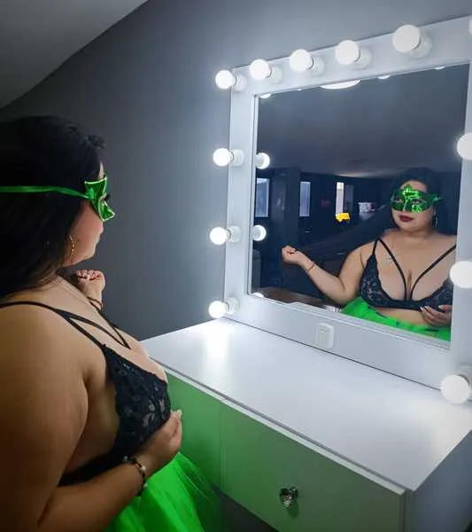 Live sex webcam photo for Keendraa18 #3346687