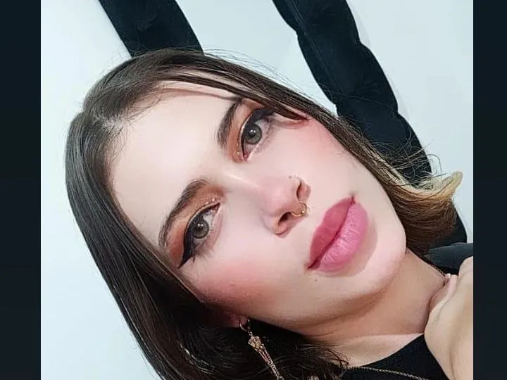 Live sex webcam photo for chanell77 #3319843