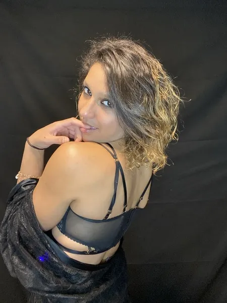 Live sex webcam photo for ZaraBan #3348887