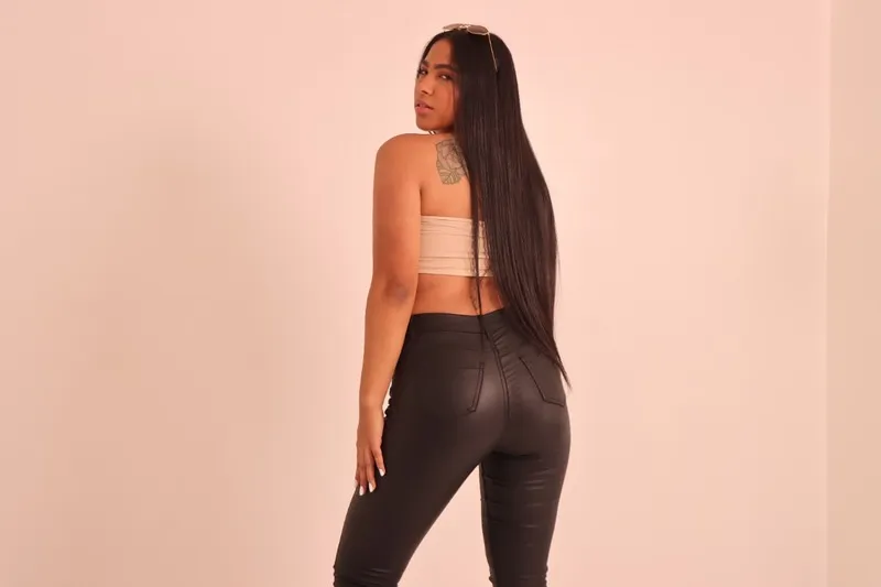 Live sex webcam photo for AntoniaDelaVega #3468434