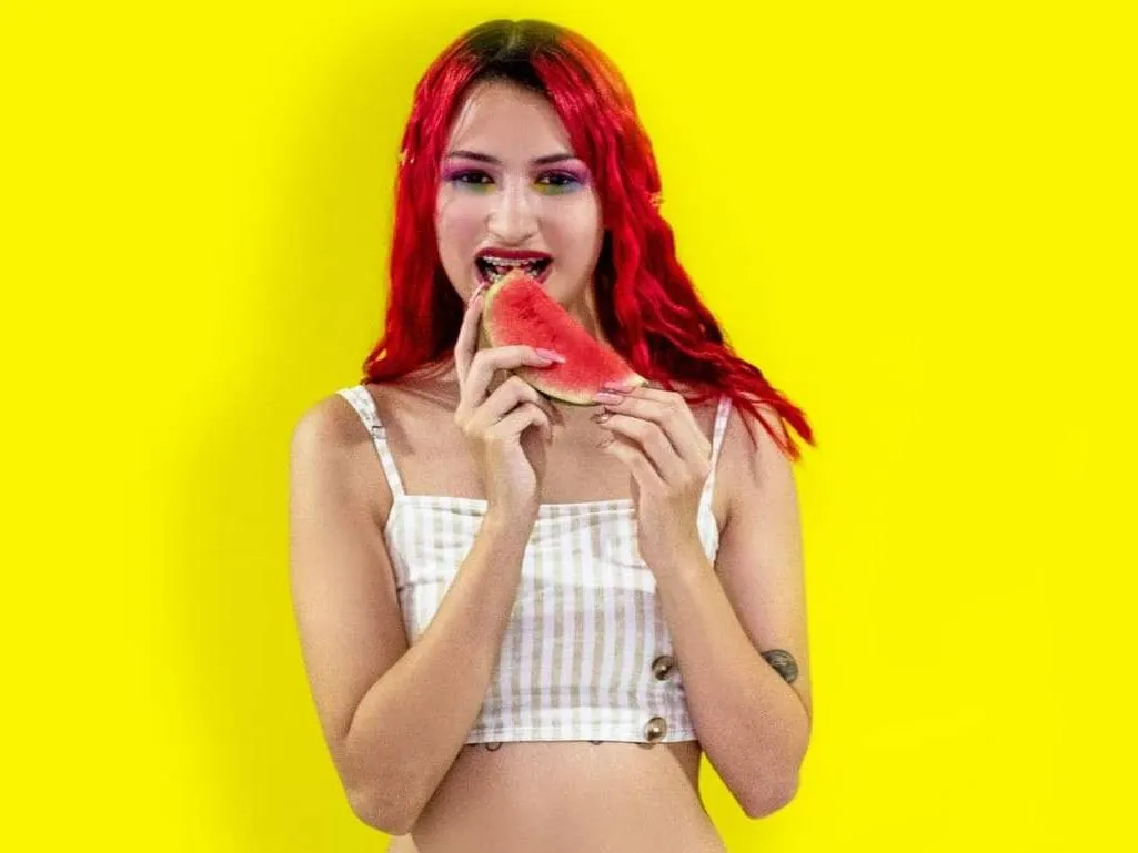 Live sex webcam photo for CristalWest #3320709