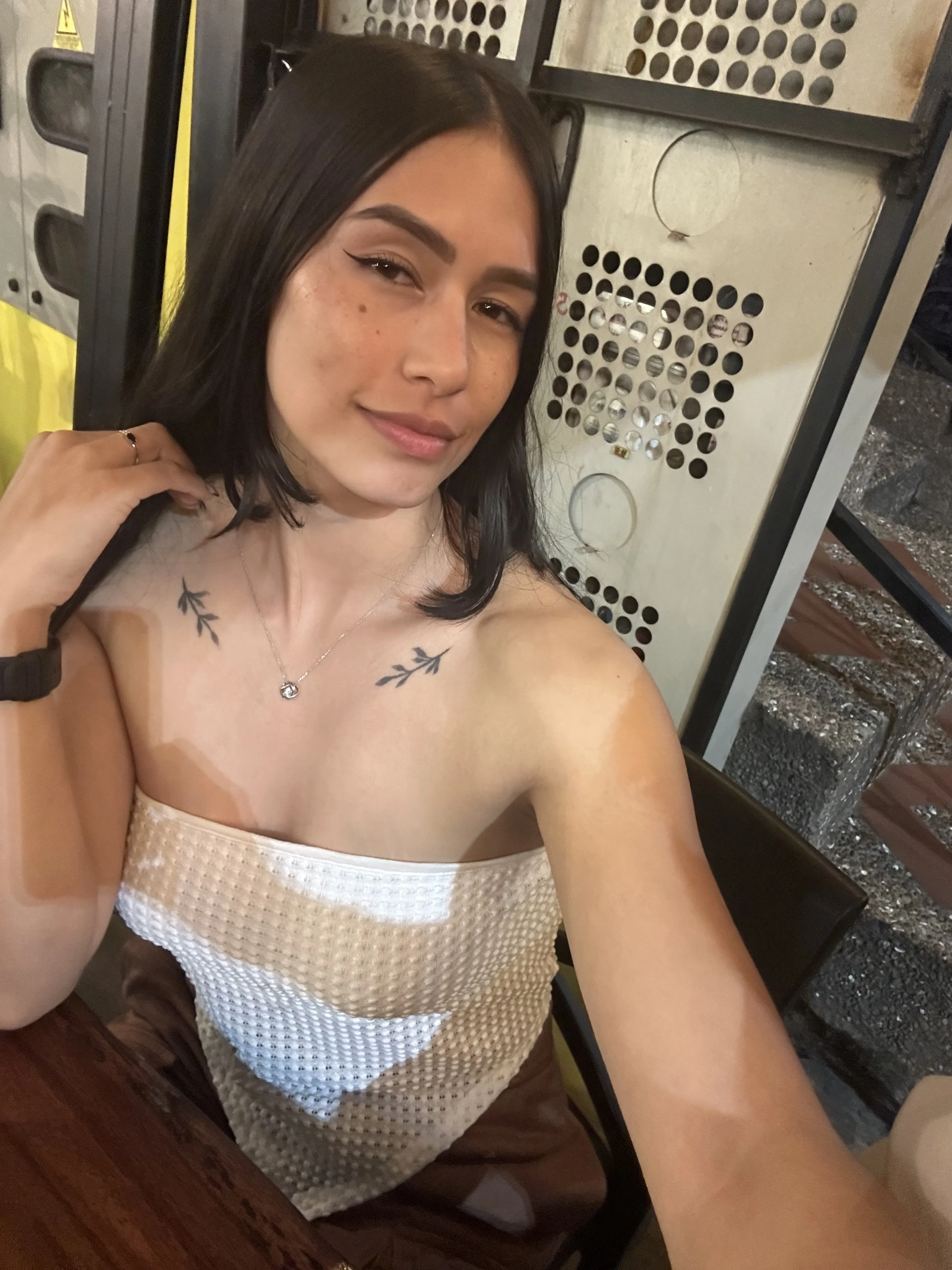 Live sex webcam photo for DulcemiaWalk #7418196