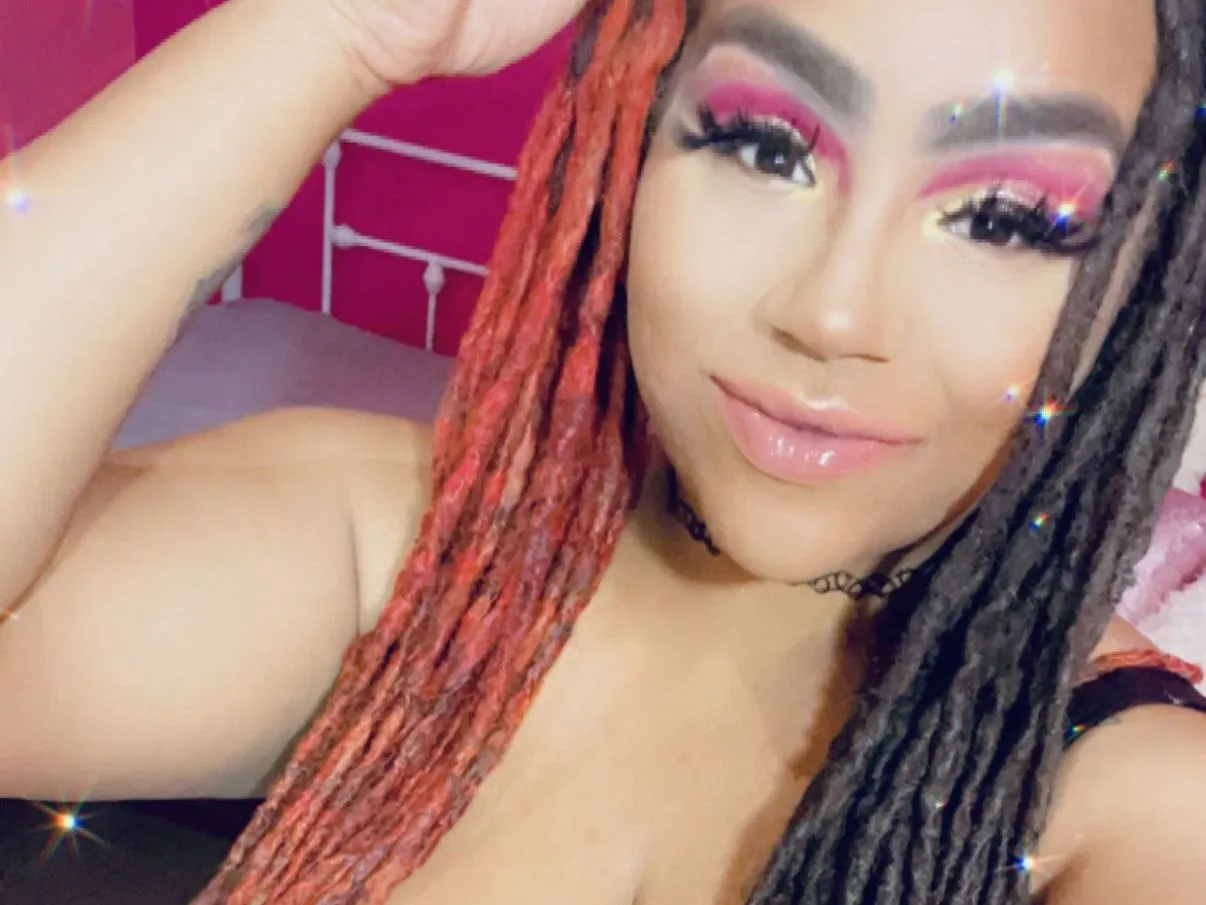 Live sex webcam photo for AshontiWynter #3336822