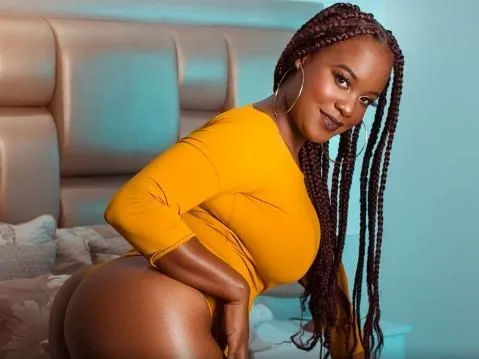 Live sex webcam photo for AmberCastell #3371733