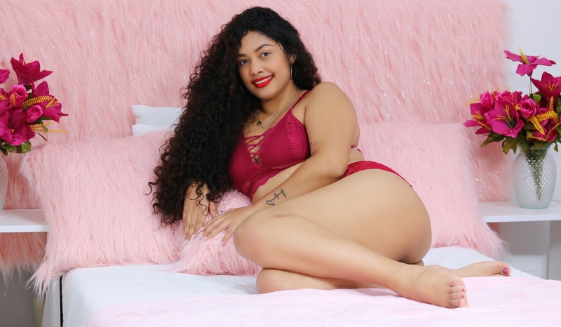 Live sex webcam photo for KoralinRoux #3318964