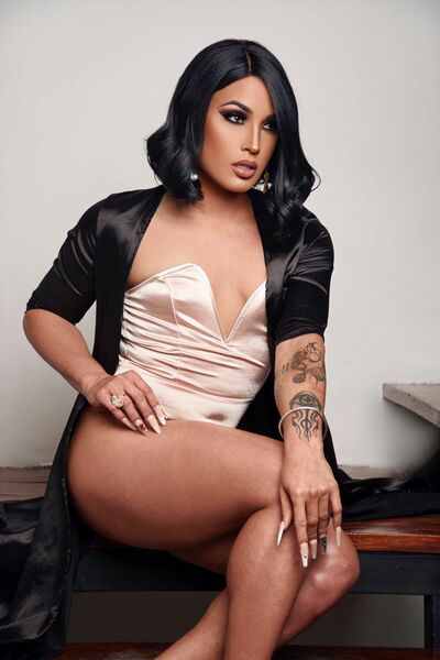 Live sex webcam photo for CarlyMartinez #3709644