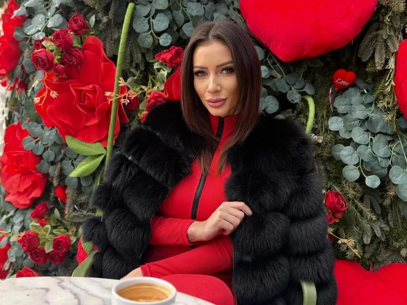 Live sex webcam photo for AngieShaen #7133106