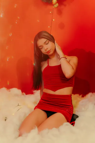 Live sex webcam photo for ThalyannaDoll18 #3814707