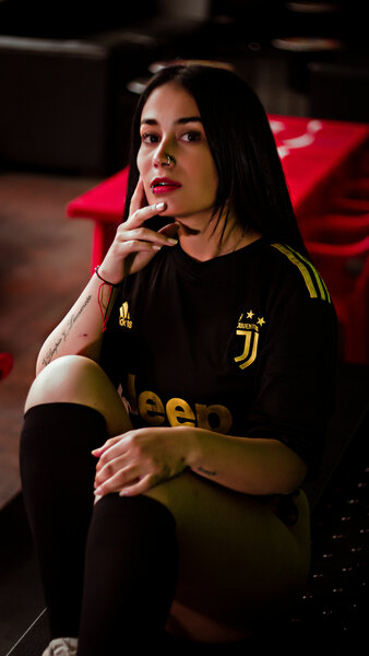 Live sex webcam photo for EmmaBlairee #3737778