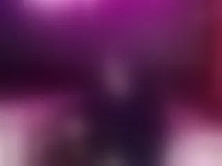 Live sex webcam photo for EmilyQueenCol #8291740