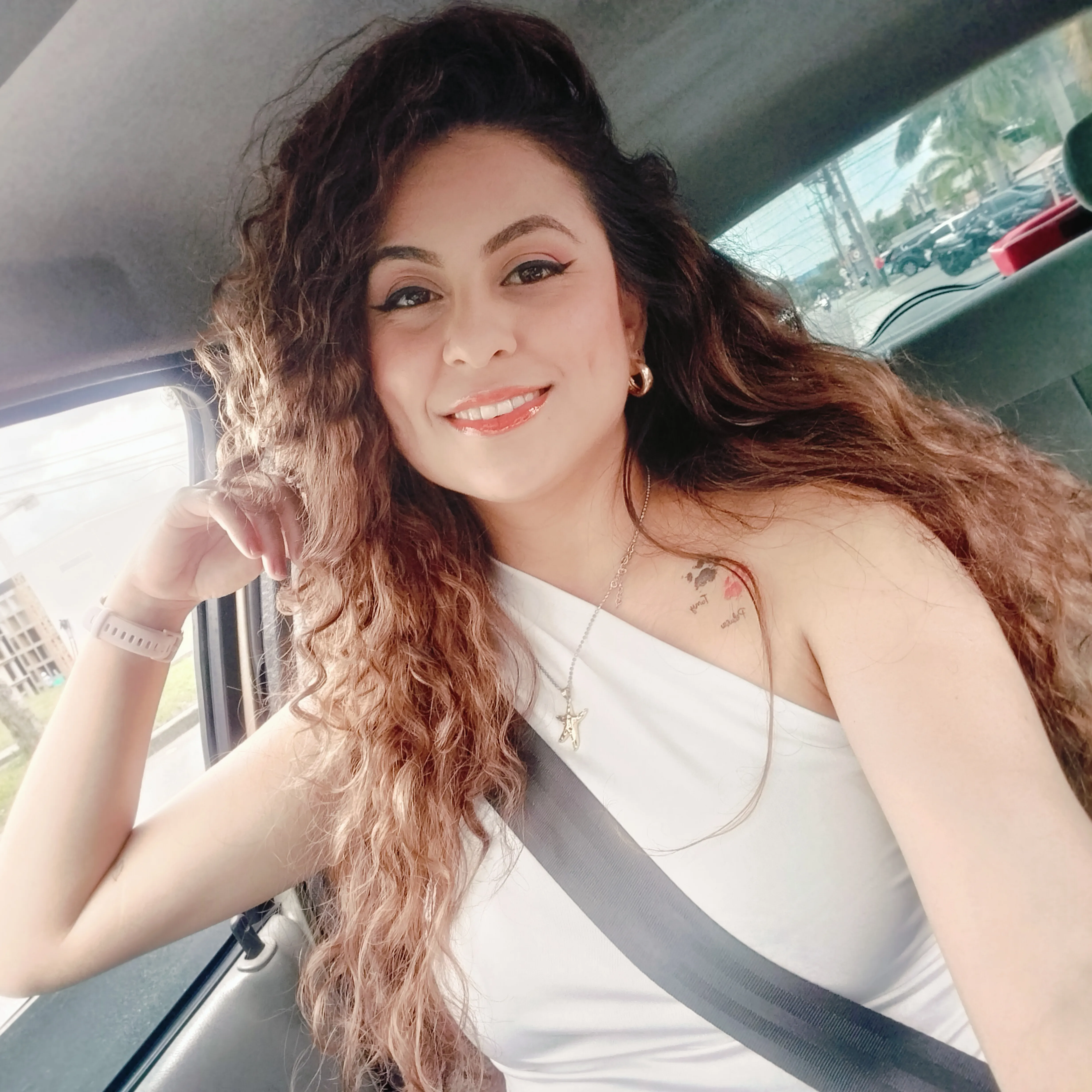 Live sex webcam photo for CarolineJSmith #8001521