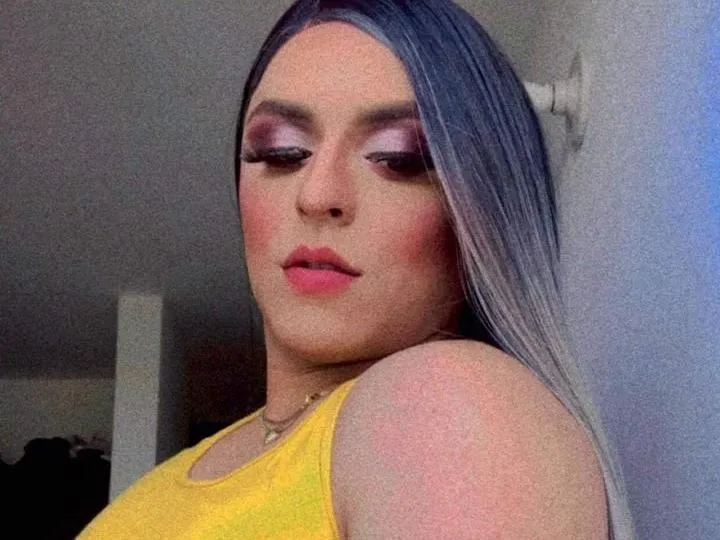 Live sex webcam photo for cindyfoxts #3320220