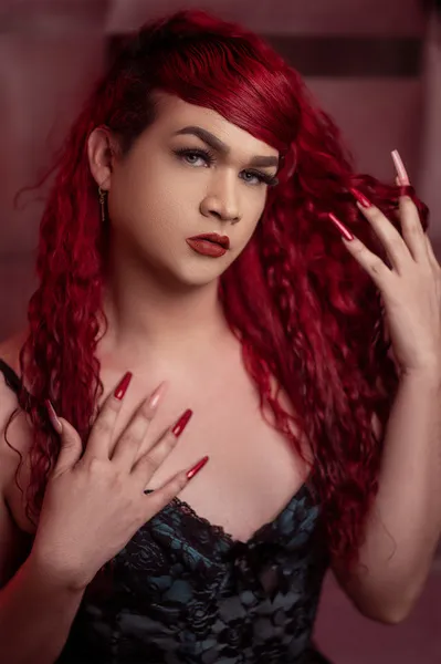 Live sex webcam photo for RedheadhotTS #3319616