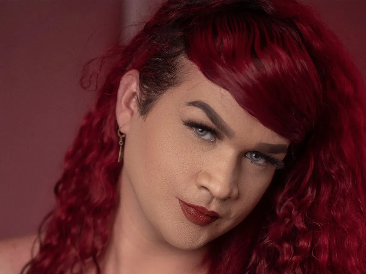 Live sex webcam photo for RedheadhotTS #3319614