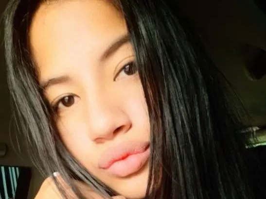 Live sex webcam photo for paodis22 #4235606