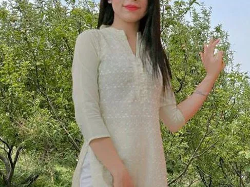 Live sex webcam photo for SexyJeniffer #3323928