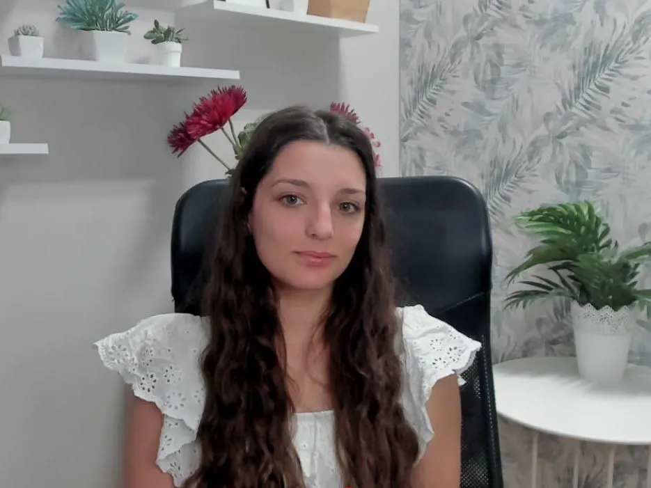 Live sex webcam photo for WinnieSecretxo #3328355