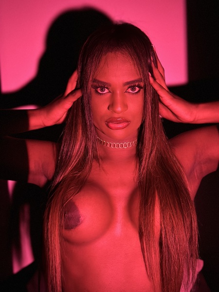 Live sex webcam photo for Nahomiicampbell #6253437