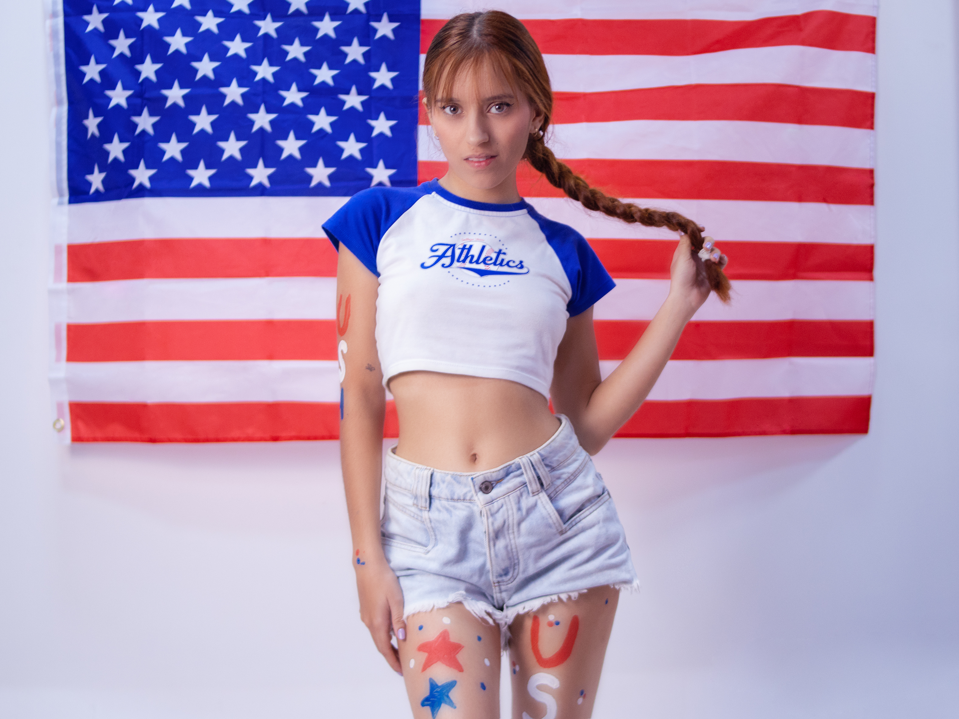 Live sex webcam photo for LeaThomsonn #7278552