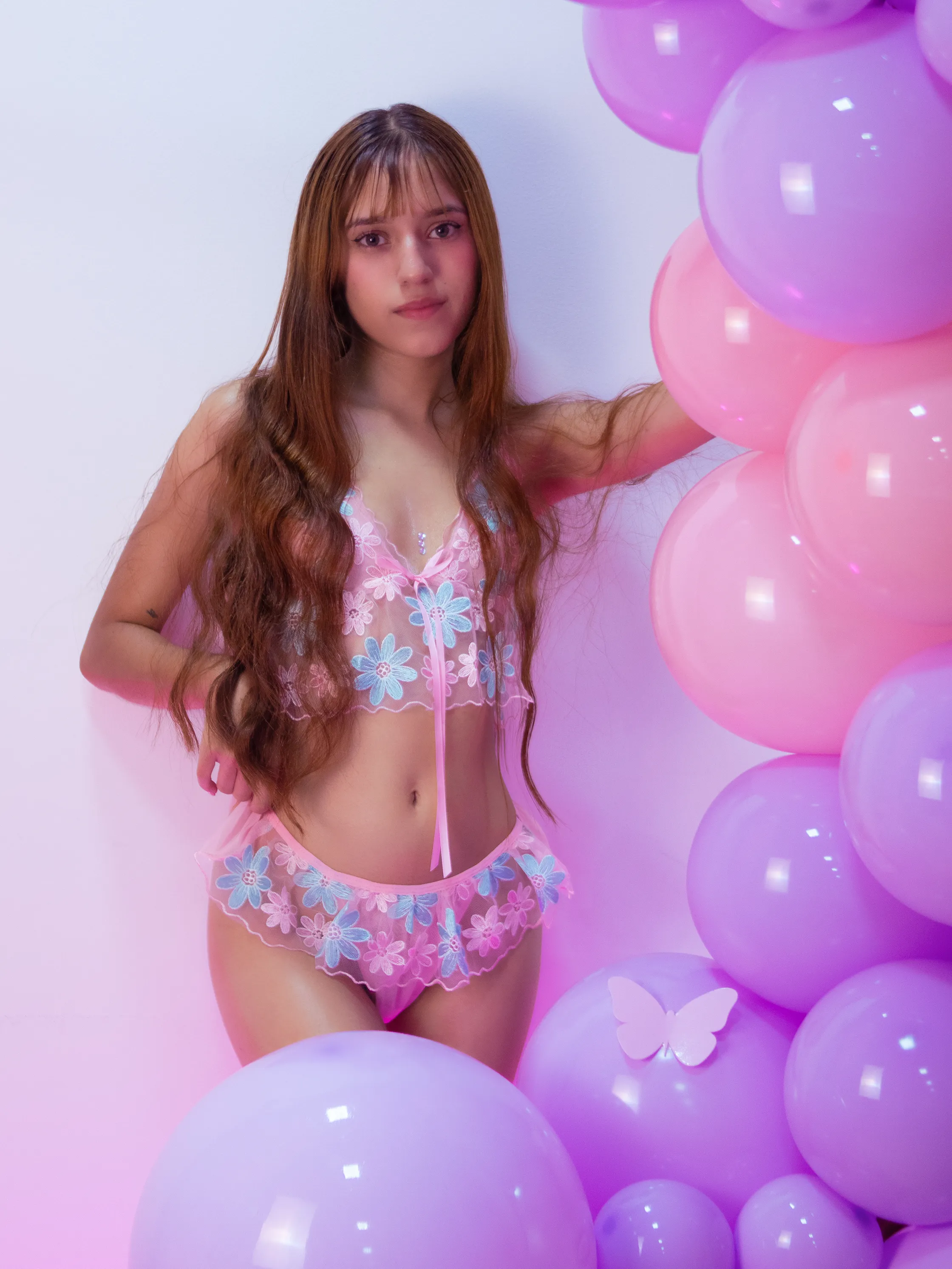 Live sex webcam photo for LeaThomsonn #7278488