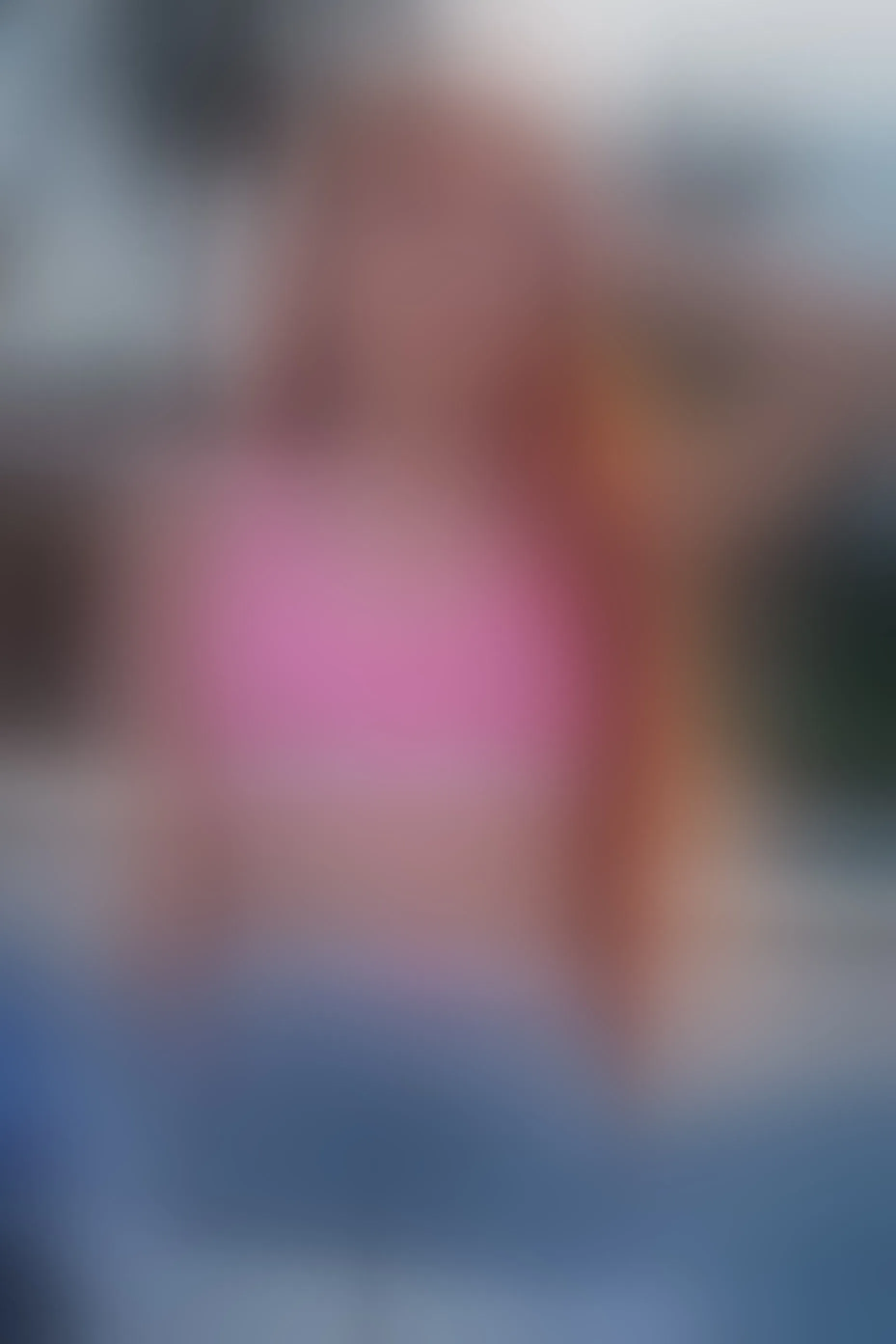 Live sex webcam photo for LeaThomsonn #8499493