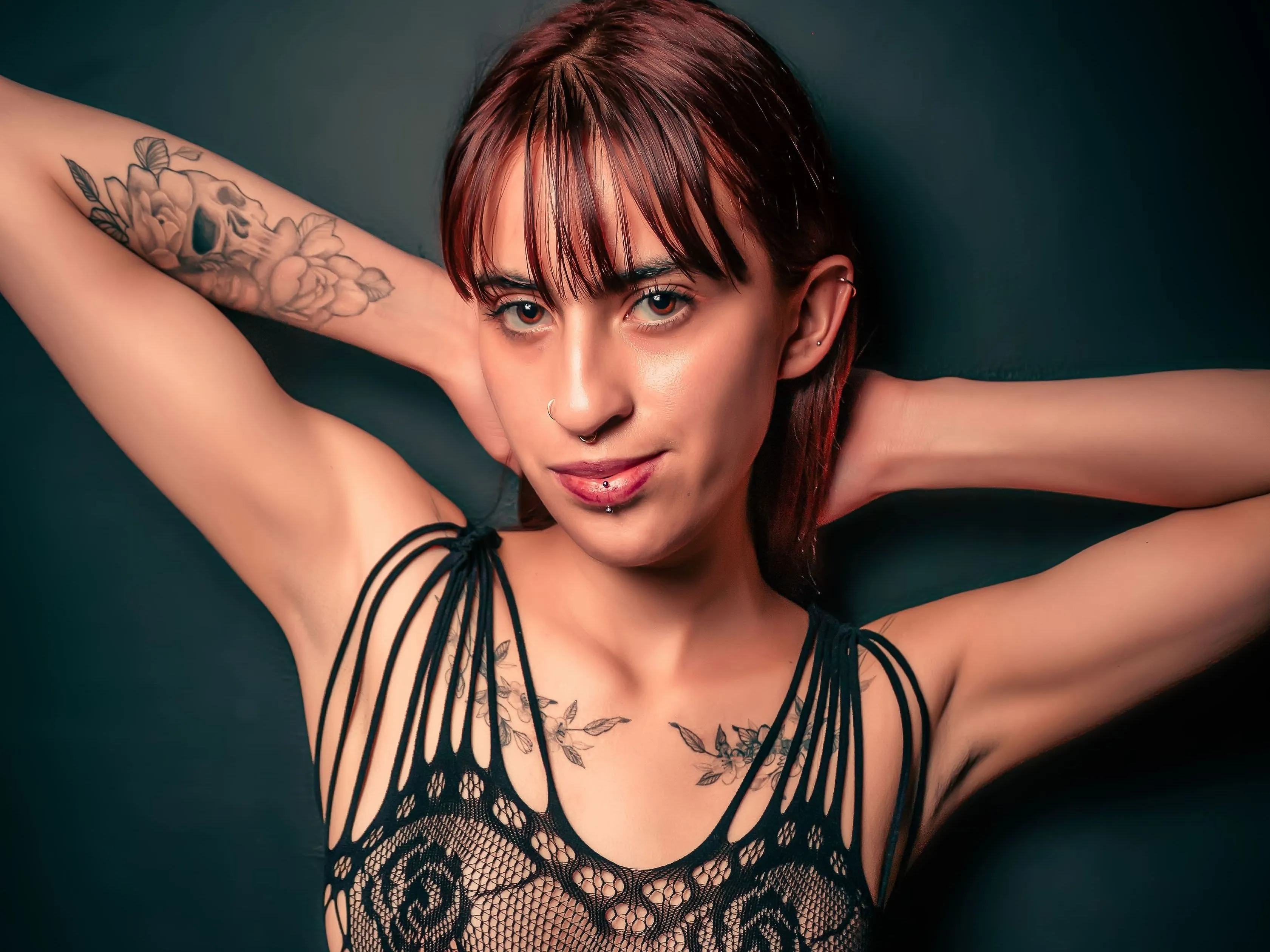 Live sex webcam photo for EMILYHURTADO #3565471