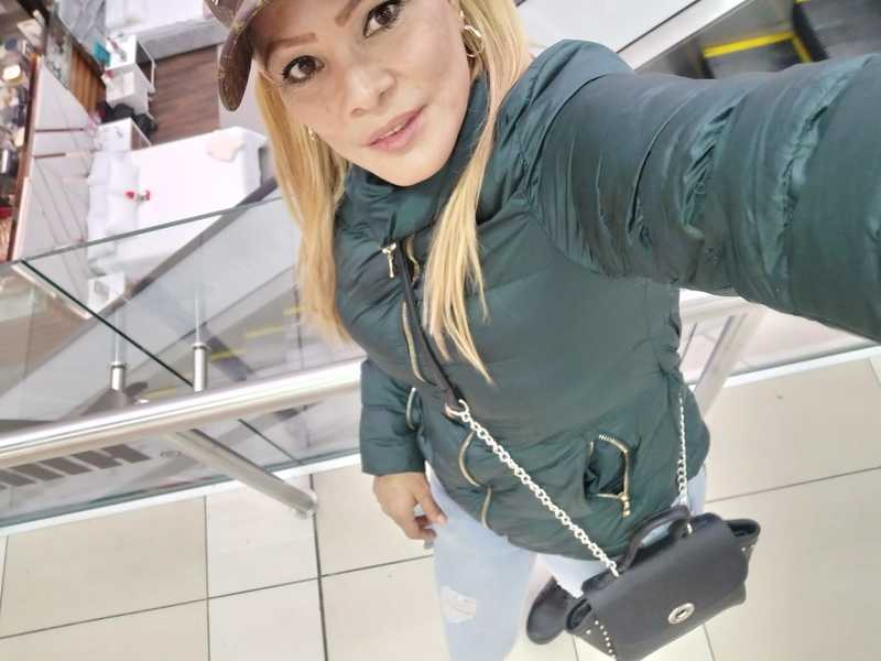 Live sex webcam photo for DevoraLuna #3325675