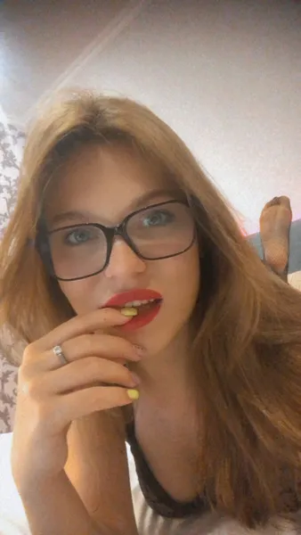 Live sex webcam photo for MarleyGray #3488472