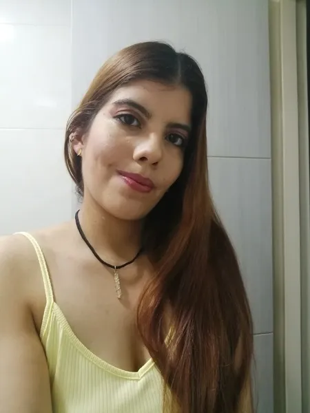 Live sex webcam photo for KendraBron #3346134