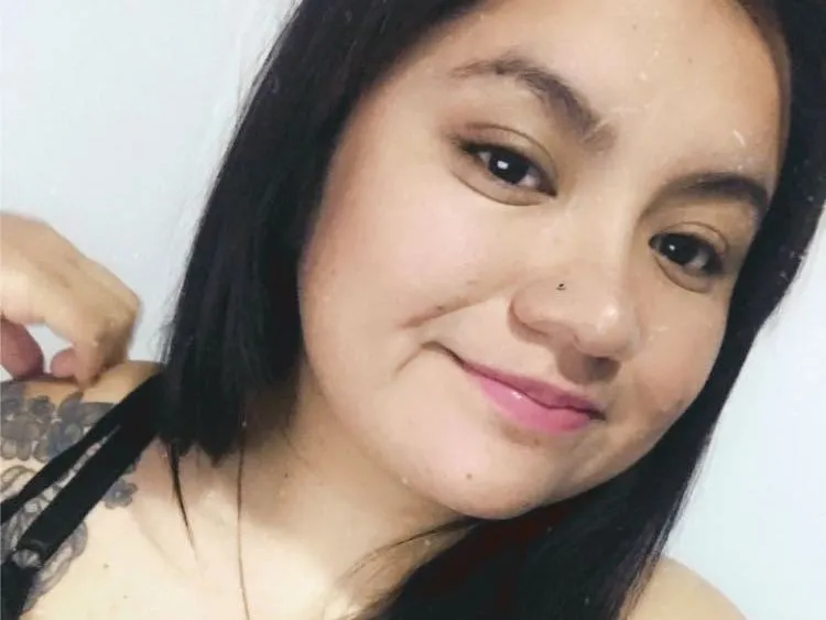 Live sex webcam photo for DaisyLoren #3343991