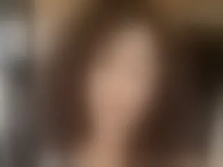 Live sex webcam photo for SeleneRisso #8273328