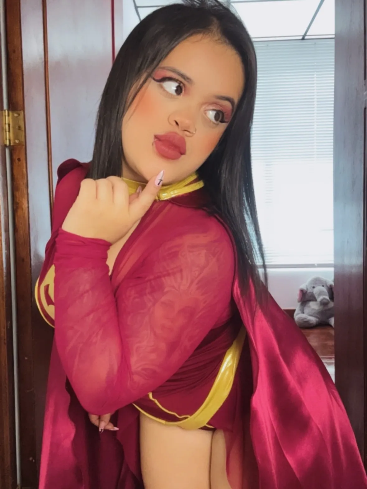 Live sex webcam photo for SussyRoxy #8023624