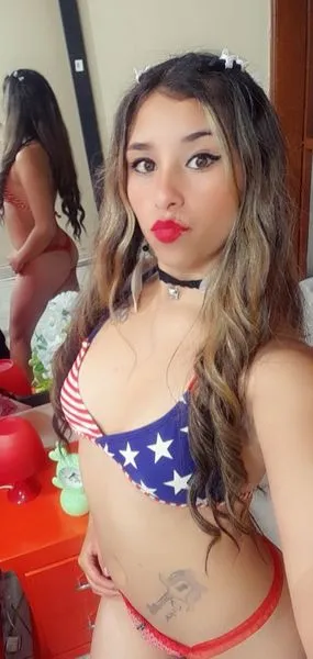 Live sex webcam photo for Candydigilsx #3333338