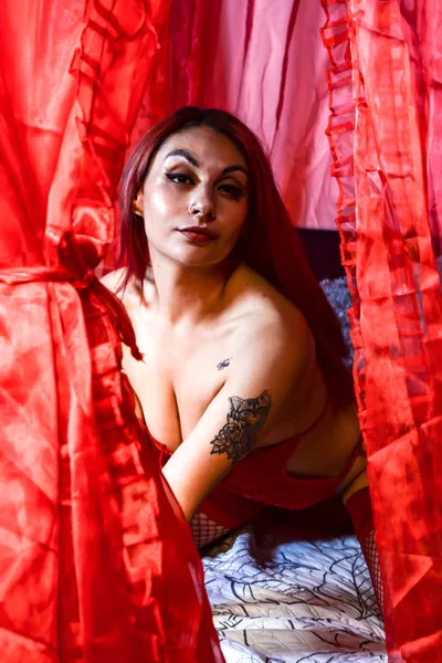 Live sex webcam photo for Cristalhall #3432364