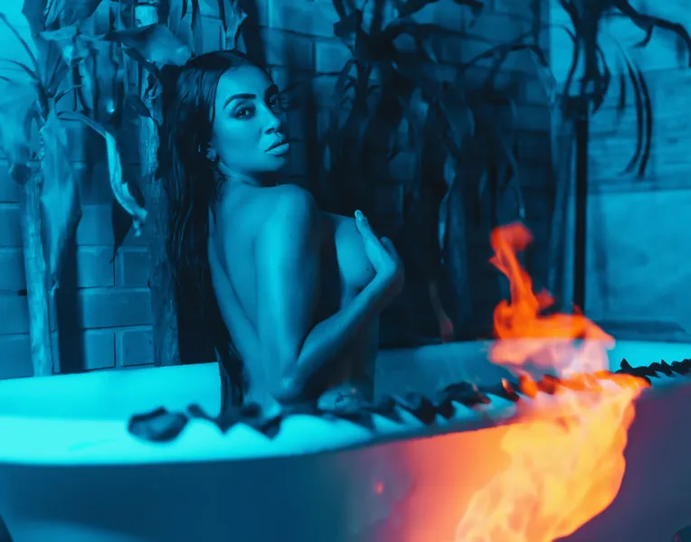 Live sex webcam photo for ArishaPotman #3376266