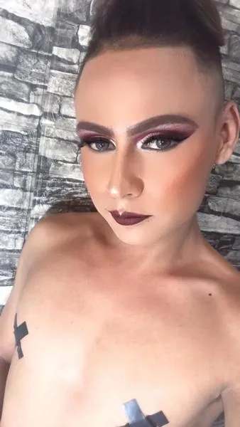 Live sex webcam photo for Jessicasexx #3363119