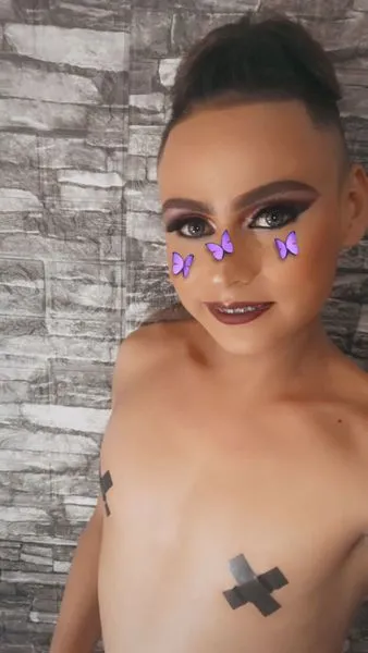 Live sex webcam photo for Jessicasexx #3363120