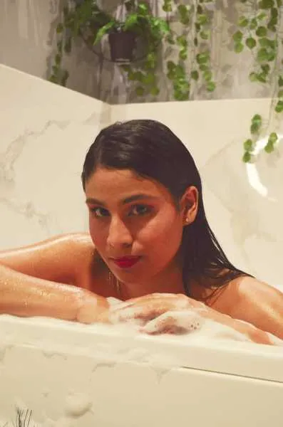 Live sex webcam photo for ValerySotto #3343217