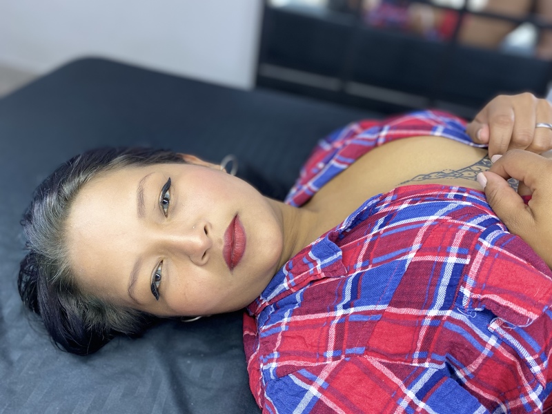 Live sex webcam photo for MeganVegax #3357132