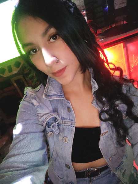 Live sex webcam photo for CaroliineJohnson #3354373