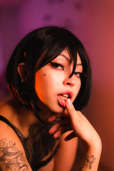 Live sex webcam photo for LizCrost #3472586