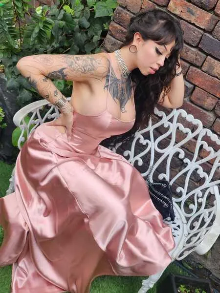 Live sex webcam photo for LizCrost #4268688