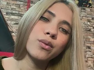 Live sex webcam photo for luna0102 #8725667