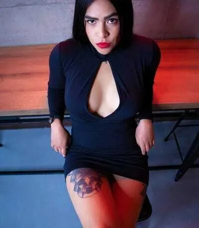 Live sex webcam photo for CHARLOTTEROGUE #7887738