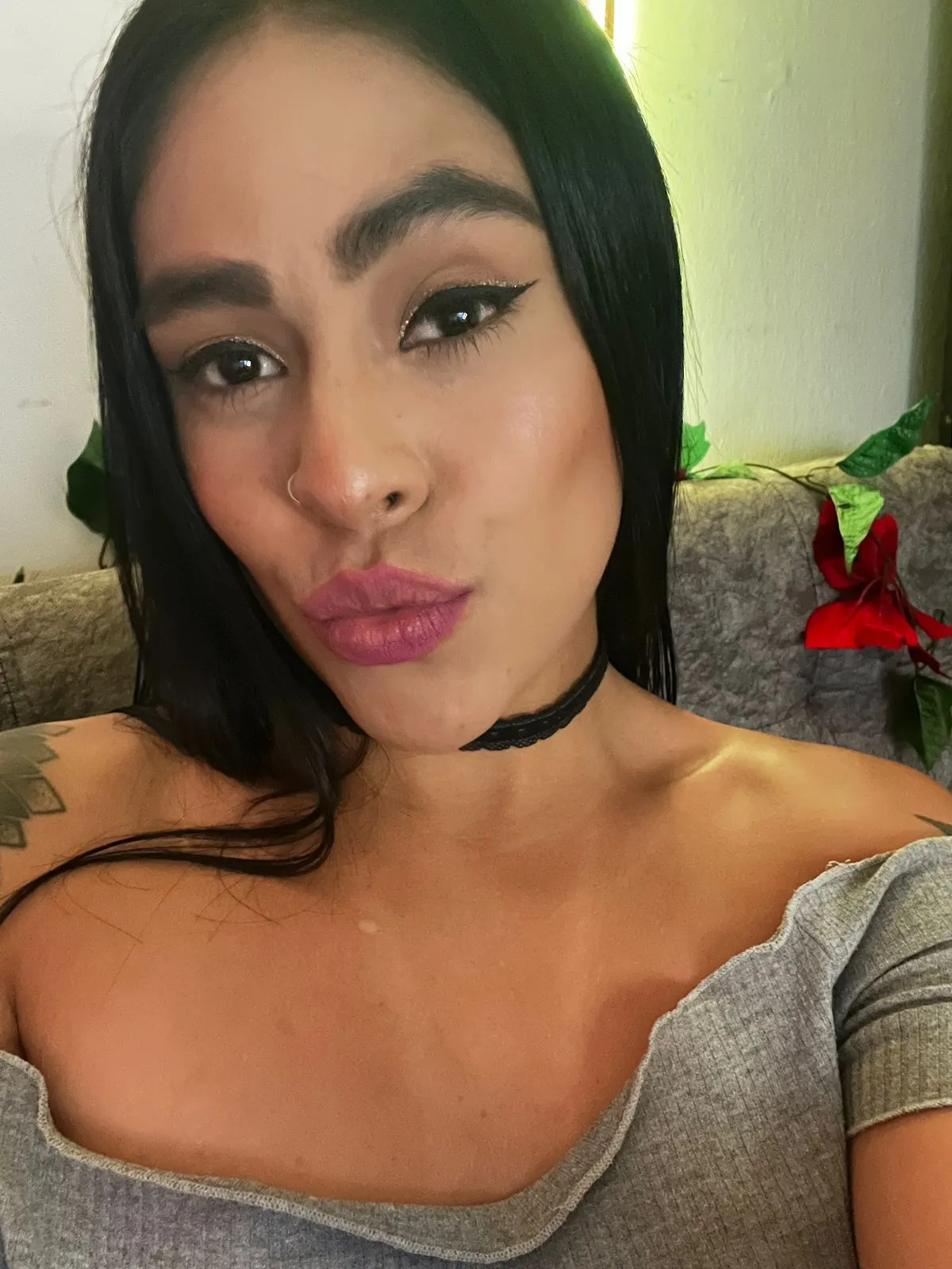 Live sex webcam photo for CHARLOTTEROGUE #7887793