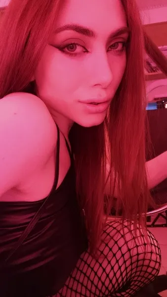 Live sex webcam photo for MiaCottii #3577167