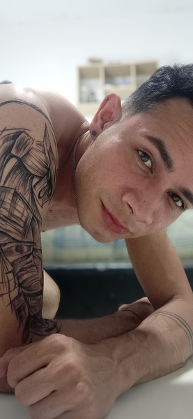 Live sex webcam photo for RoyRobbem #3340676