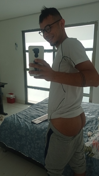 Live sex webcam photo for RoyRobbem #3340701